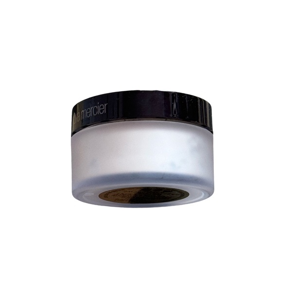 Laura Mercier Translucent Loose Setting Powder - Mini - Picture 8 of 9